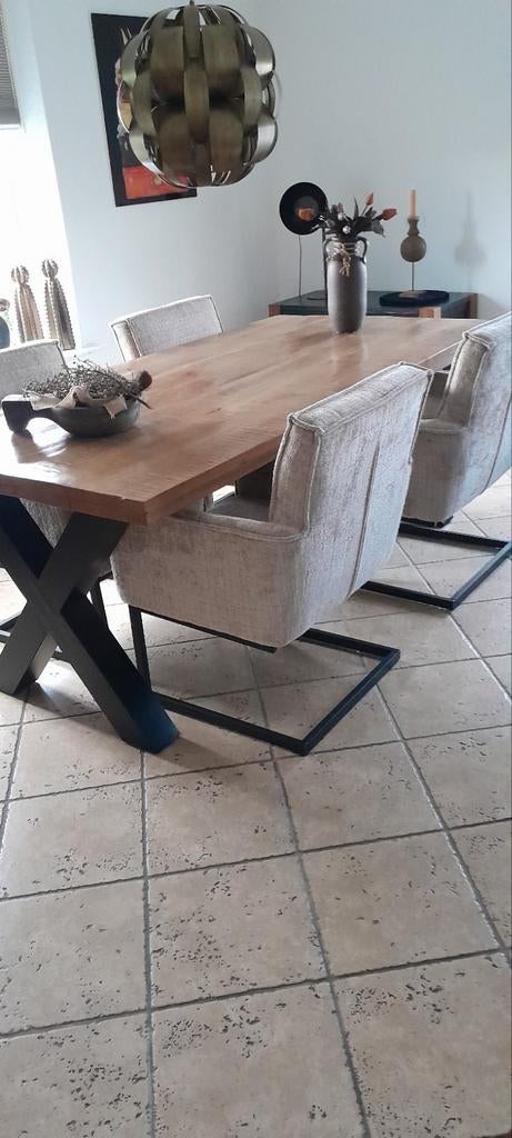 Eetkamerstoelen vier industriële nieuw., Huis en Inrichting, Tafels | Eettafels, 50 tot 100 cm, Rond, Nieuw, 50 tot 100 cm