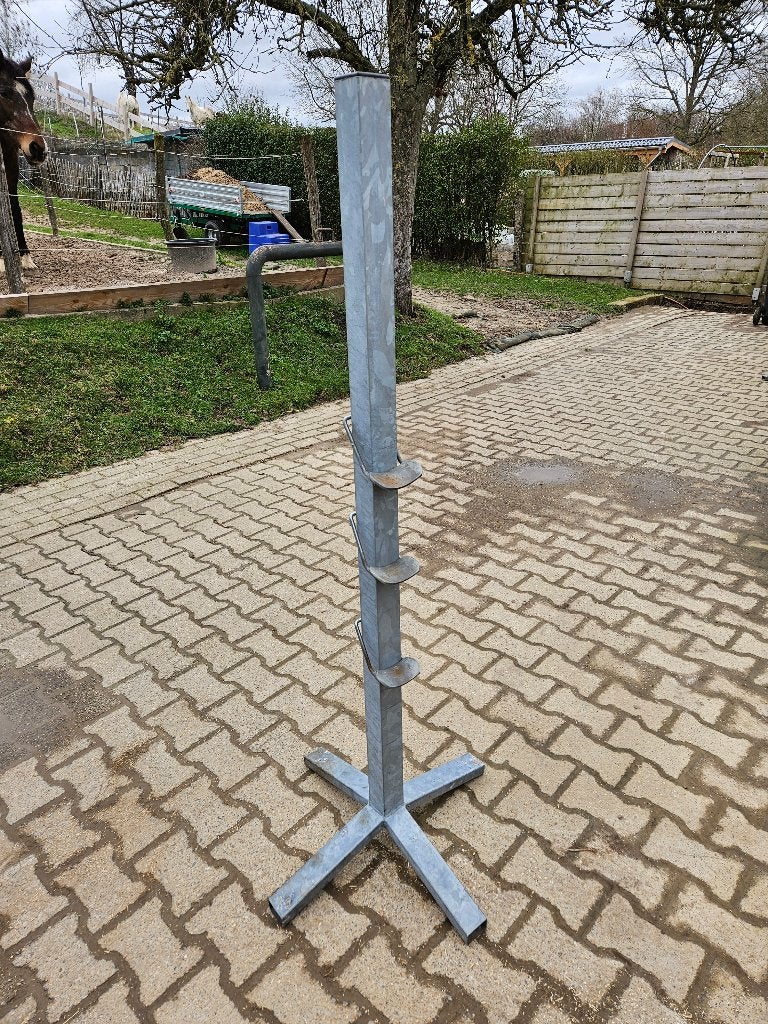 4 Staanders en 4 kunststof springbalken (houten kern), Ophalen, Gebruikt, Springen
