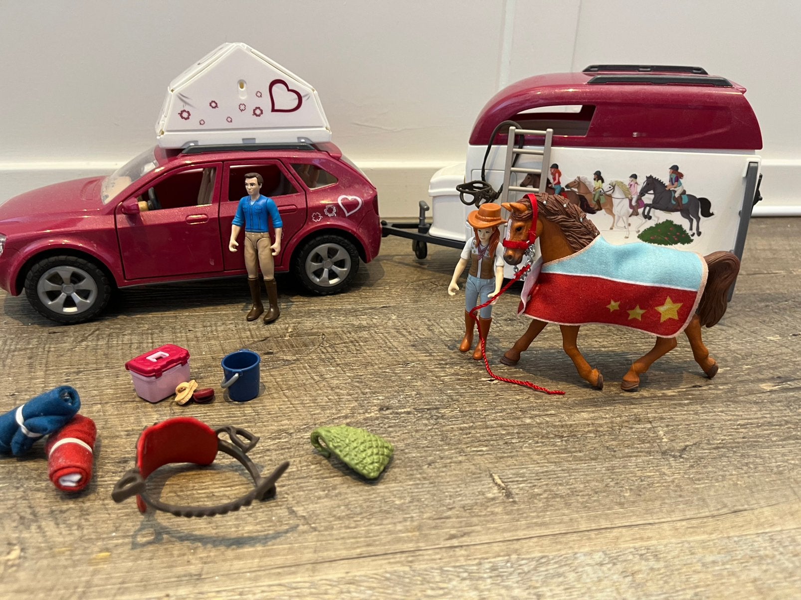 Schleich paardenavontuur met auto en trailer, Ophalen of Verzenden, Zo goed als nieuw