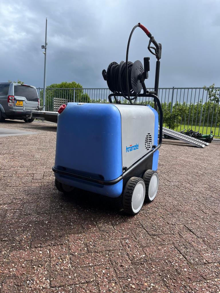 Warmwater Reiniger Kränzle Hogedrukreiniger, Ophalen, Gebruikt, Elektrisch, Met regelbare waterdruk