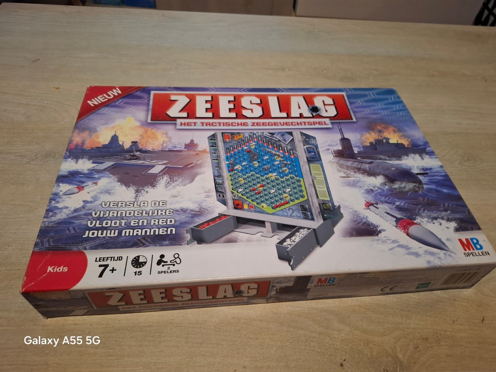 Zeeslag: Het Tactische Zeegevechtspel - Zo goed als nieuw, Hobby en Vrije tijd, Consumentenservice@hasbro.nl, MB Spellen, Een of twee spelers