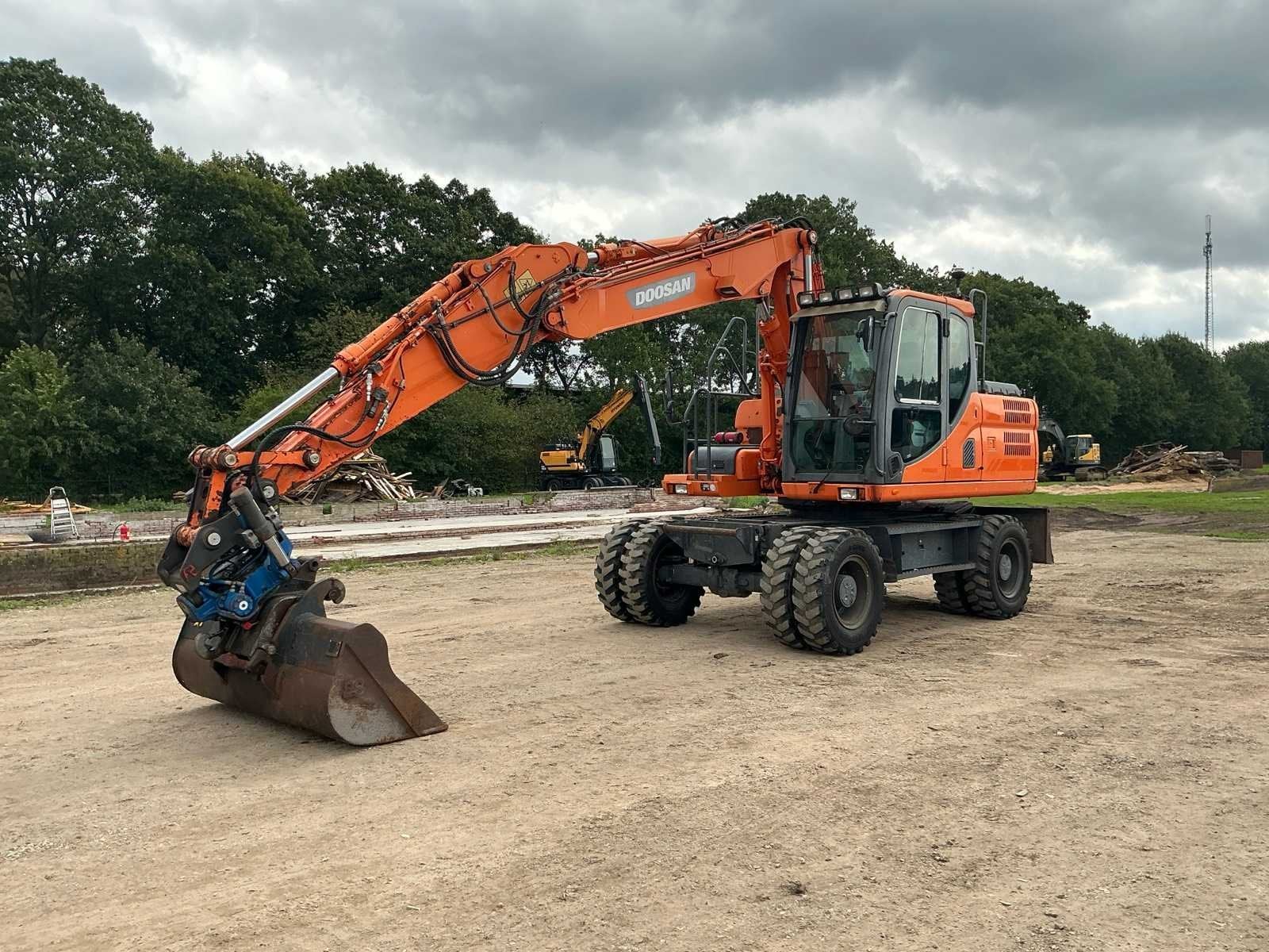 2015 - Doosan - DX140-3 - Wheeled Excavator, Graafmachine