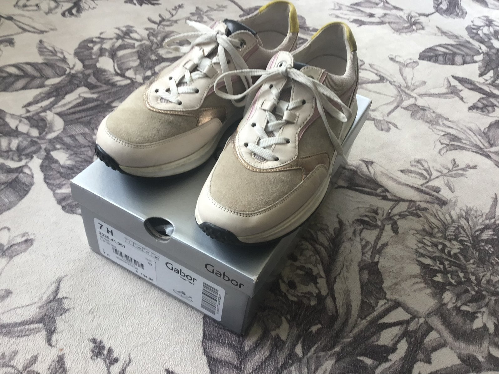Gabor sneakers maat 7, Ophalen, Zo goed als nieuw, Sneakers of Gympen