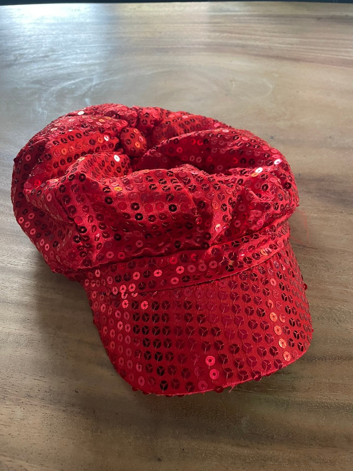 Glitter disco petje rood, Kinderen en Baby's, Ophalen of Verzenden, Zo goed als nieuw, Meisje