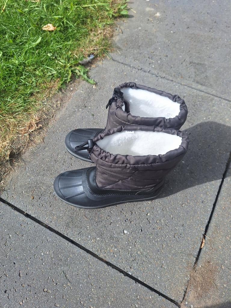 Warme waterdichte snowboots met rits en trekkoord, Ophalen of Verzenden, Zo goed als nieuw, Snowboots
