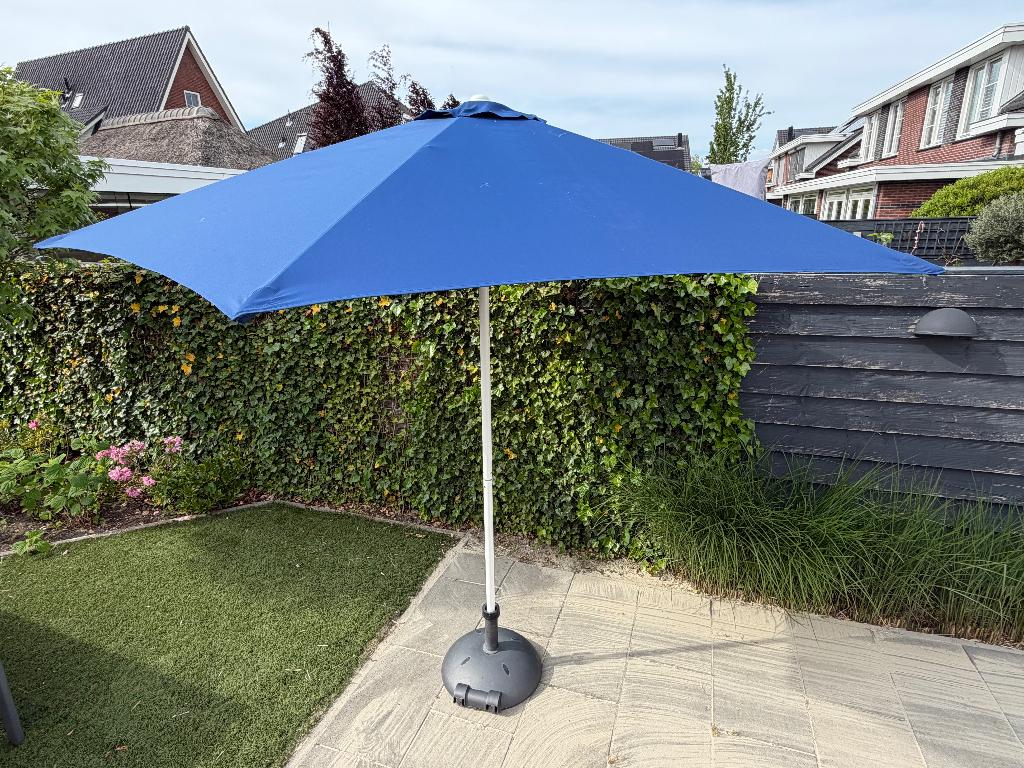 Ikea Hogon parasol 270cm, Tuin en Terras, Parasols, Ophalen, Nieuw, 1 tot 2 meter, Stokparasol