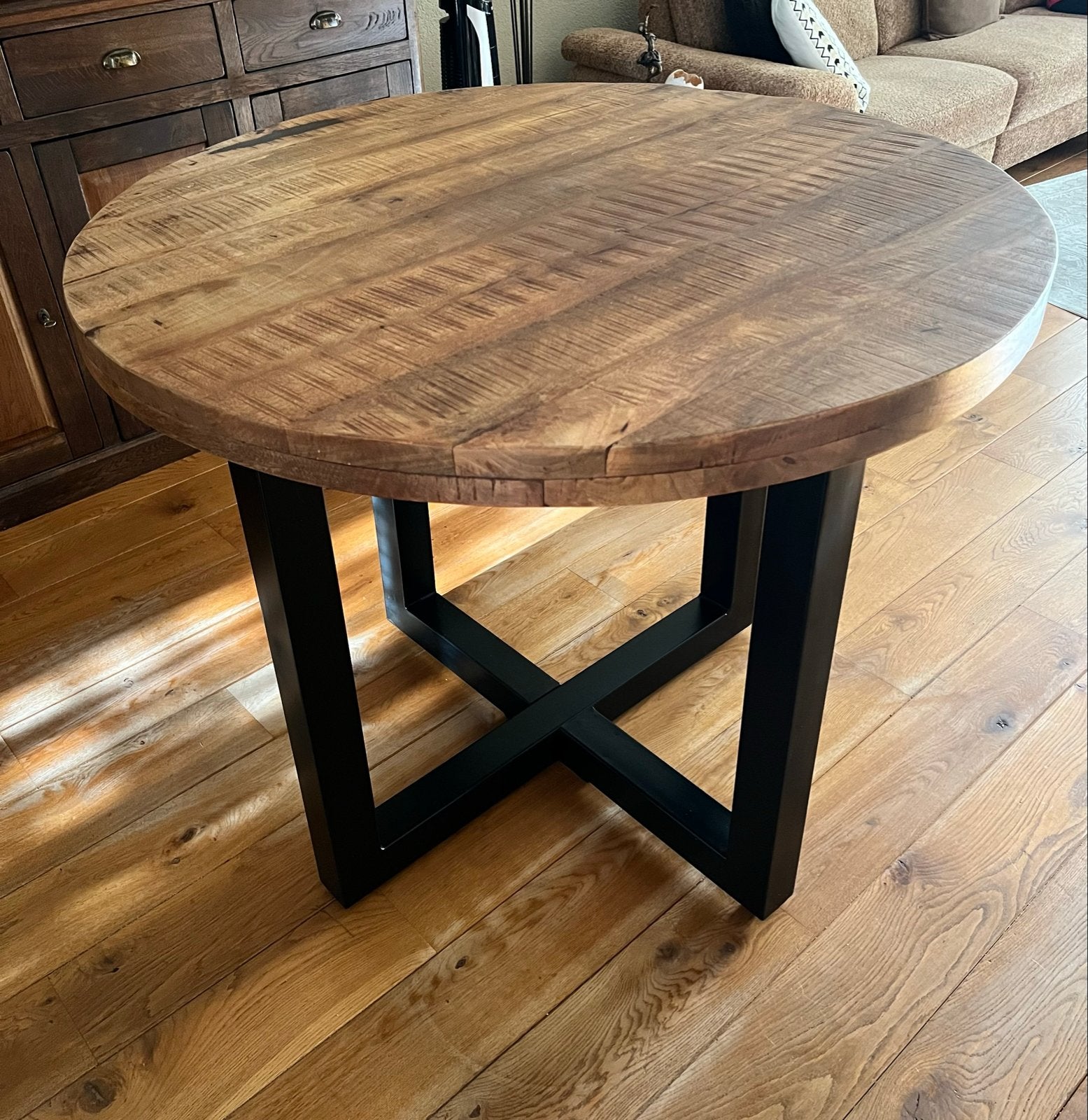 Ronde eettafel met houten blad en metalen onderstel, Ophalen, Gebruikt, 100 tot 150 cm, Rond