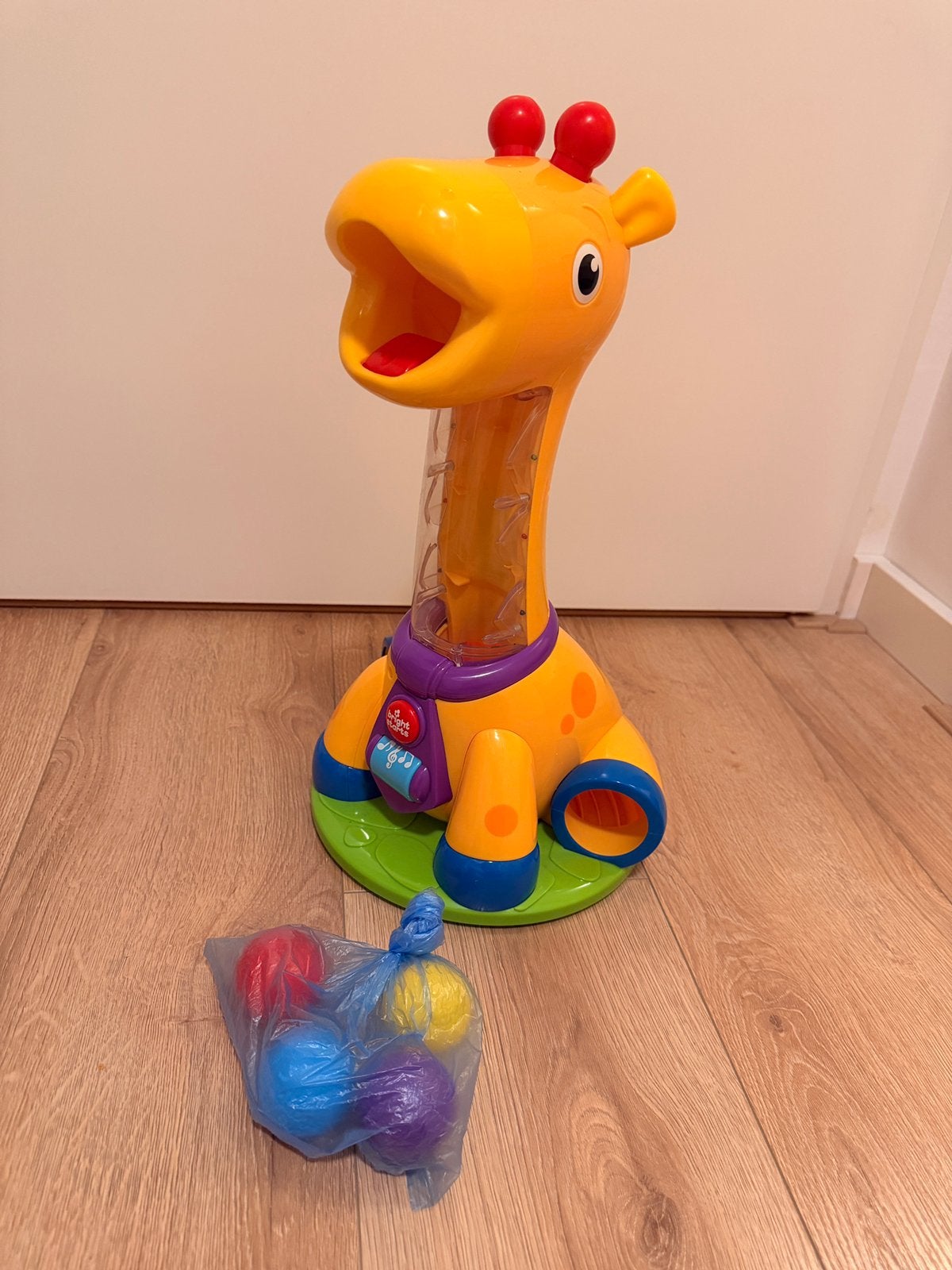 Bright Starts Giraf bal spin & giggle, Kinderen en Baby's, Speelgoed | Babyspeelgoed, Ophalen, Zo goed als nieuw, Overige typen