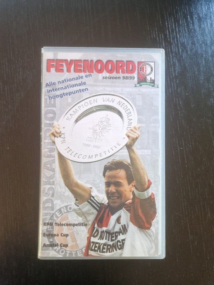 Feyenoord videoband seizoen 98/99 - Kampioen!, Documentaire, Alle leeftijden, Zo goed als nieuw, VHS