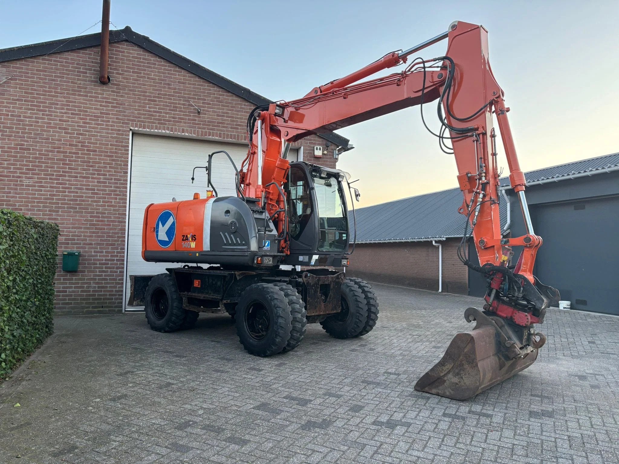 Hitachi ZX140W-3 Mobiele kraan Graafmachine Rototilt!, Zakelijke goederen, Machines en Bouw | Kranen en Graafmachines, Graafmachine
