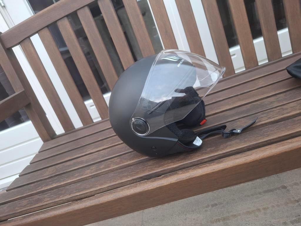 MT Jethelm Viale S helm mat zwart (S), Fietsen en Brommers, Ophalen