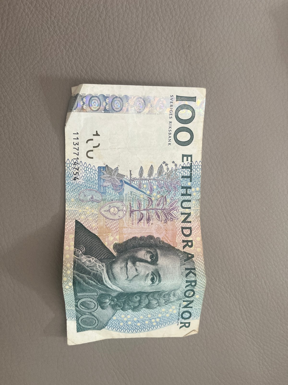 Zweedse 100 Kronor Bankbiljet - Oude Serie, Ophalen of Verzenden, Overige landen, Los biljet