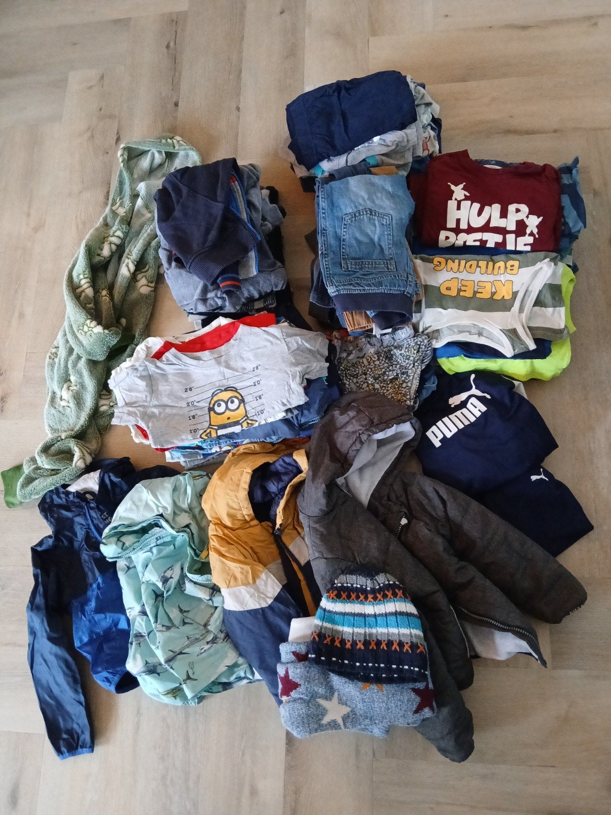 zeer compleet kledingpakket jongen maat 98-104, Ophalen, Gebruikt, Maat 98