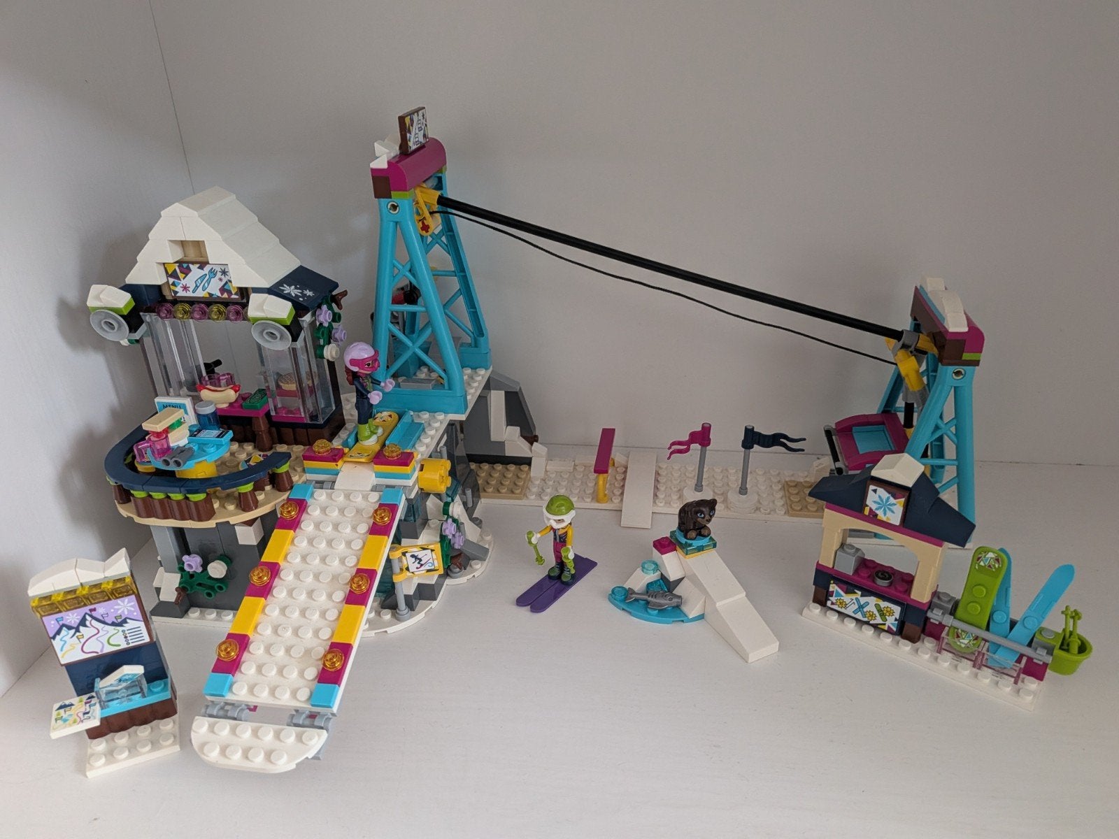 LEGO Friends Snow Resort Ski Lift 41324 | compleet, Kinderen en Baby's, Lego, Friends, Ophalen of Verzenden, Zo goed als nieuw