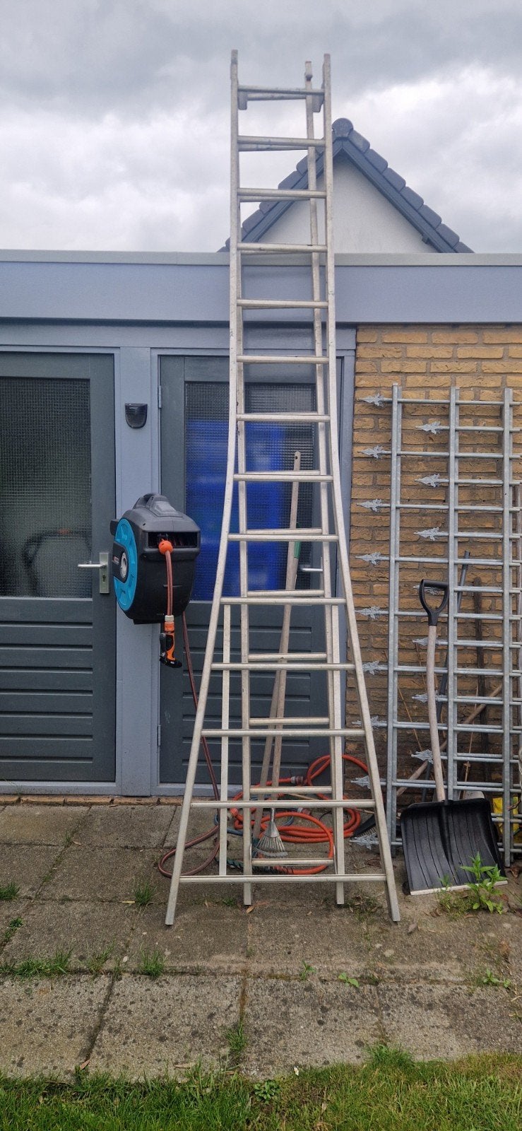Ladder 2 delig goed voor een 2de ronde., Ophalen of Verzenden, 4 meter of meer