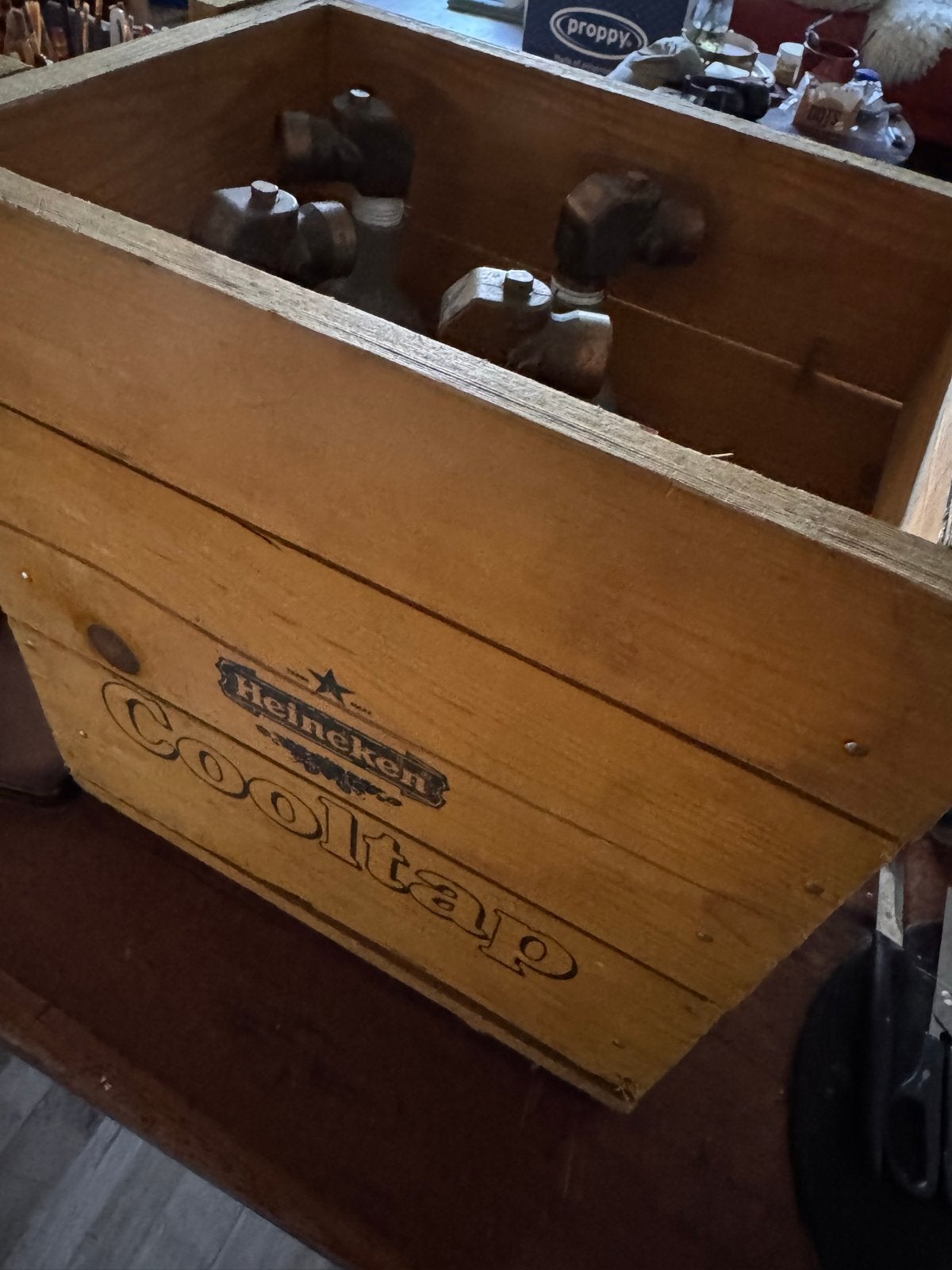 Heineken Cooltap houten kratje met 4 lege flesjes, Ophalen, Gebruikt, Overige houtsoorten, Minder dan 50 cm