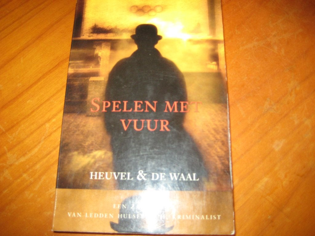 Spelen met vuur, Ophalen of Verzenden, Zo goed als nieuw