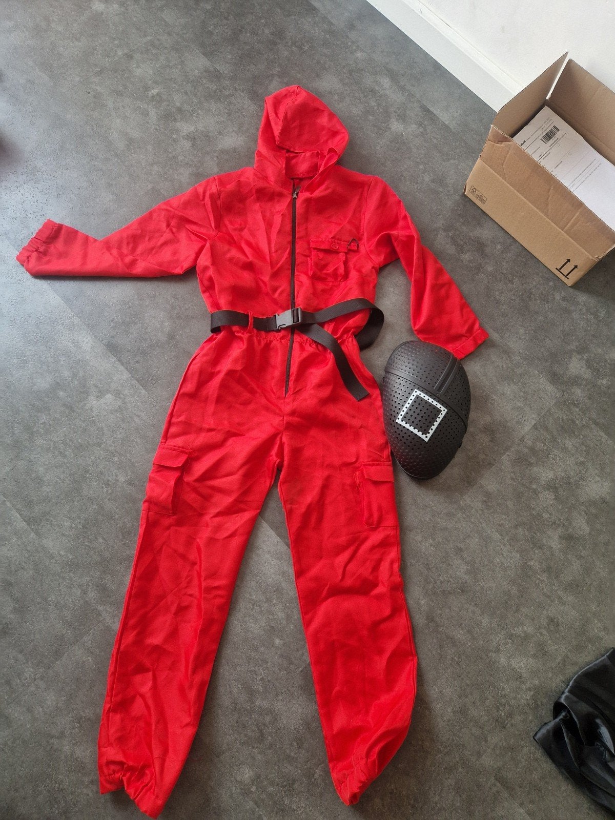 Squid Game kostuum rood met masker, Ophalen of Verzenden