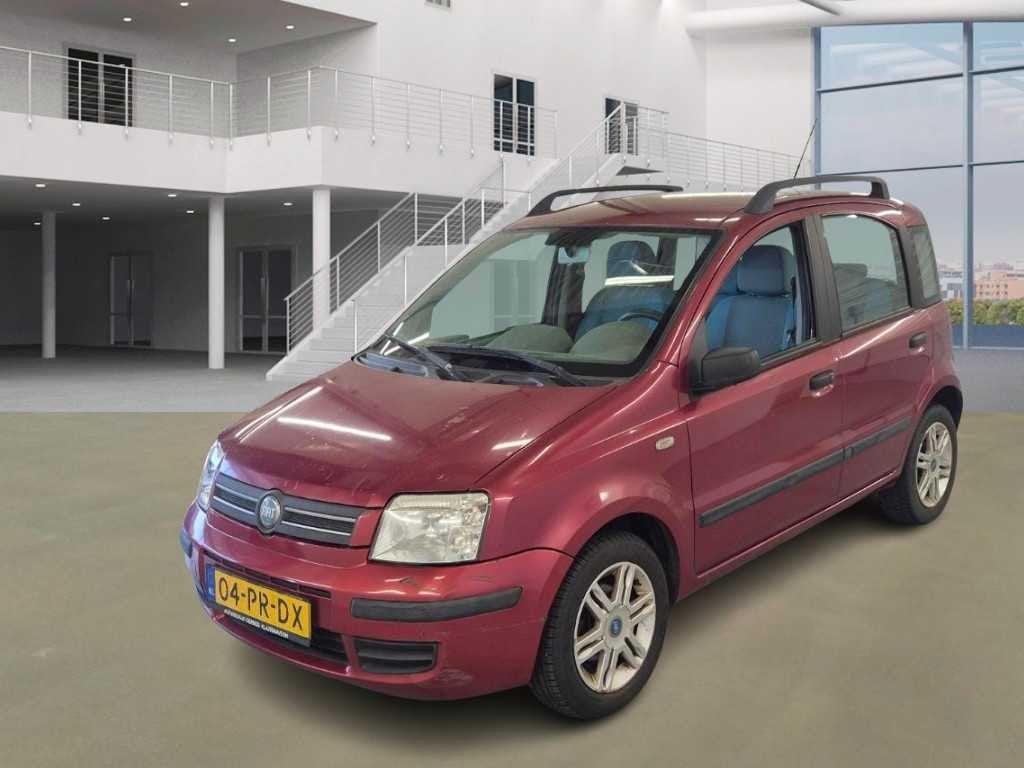 Fiat Panda 1.2 Emotion , 04-PR-DX, Voorwielaandrijving, Gebruikt, Origineel Nederlands, Bedrijf