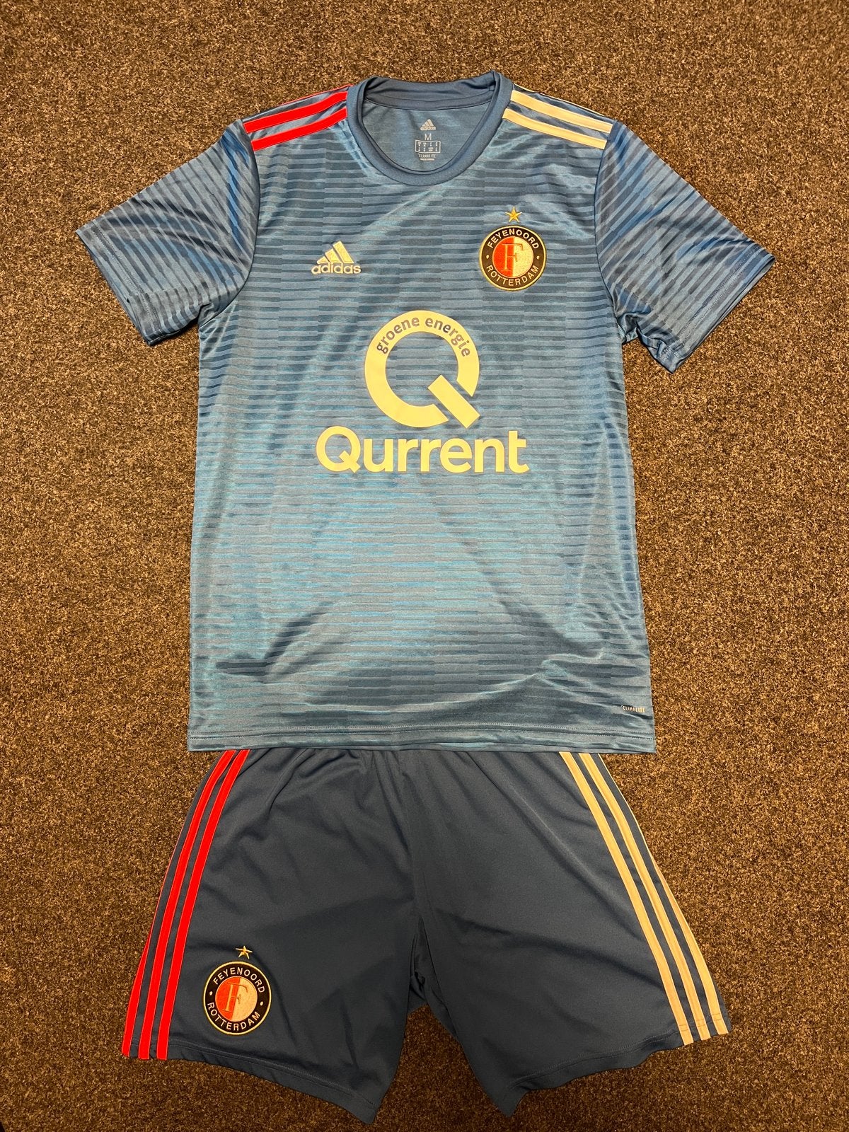 Feyenoord Adidas Uit Tenue 2018-2019 maat M, Maat M, Verzenden, Zo goed als nieuw, Set