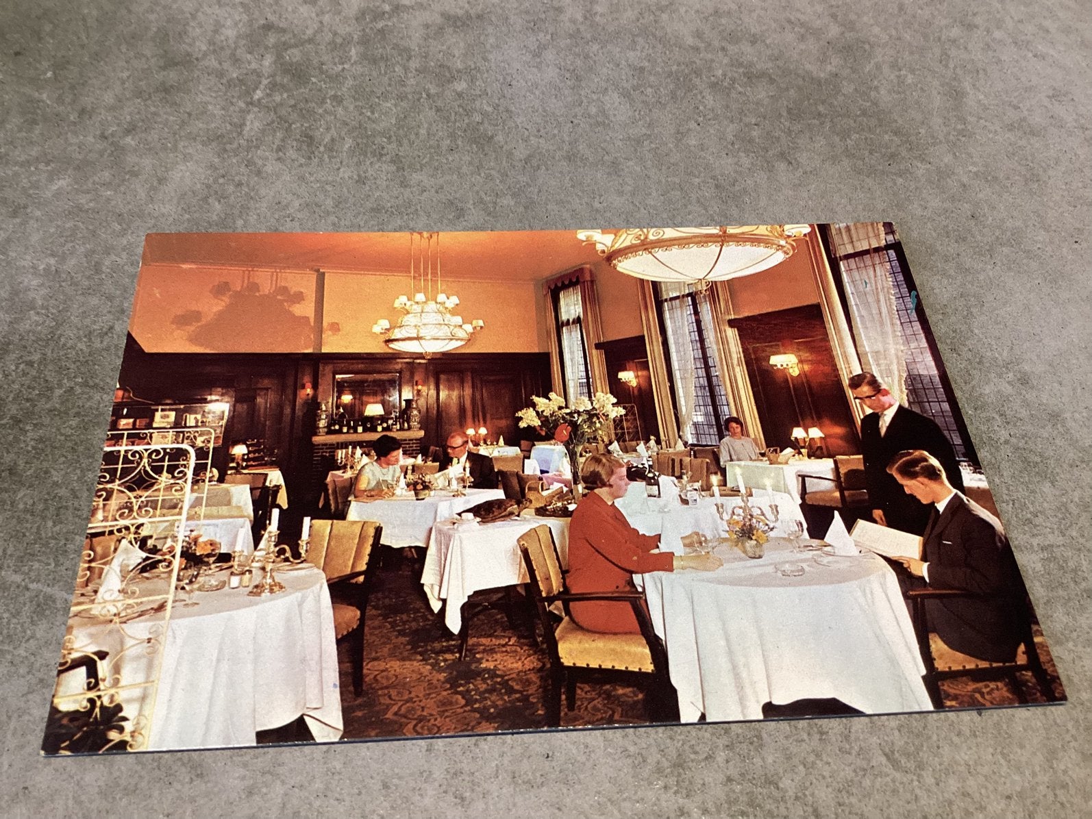 Den Haag.     Interieur Hotel Restaurant ,, Du Passage”, Ophalen of Verzenden, Zuid-Holland