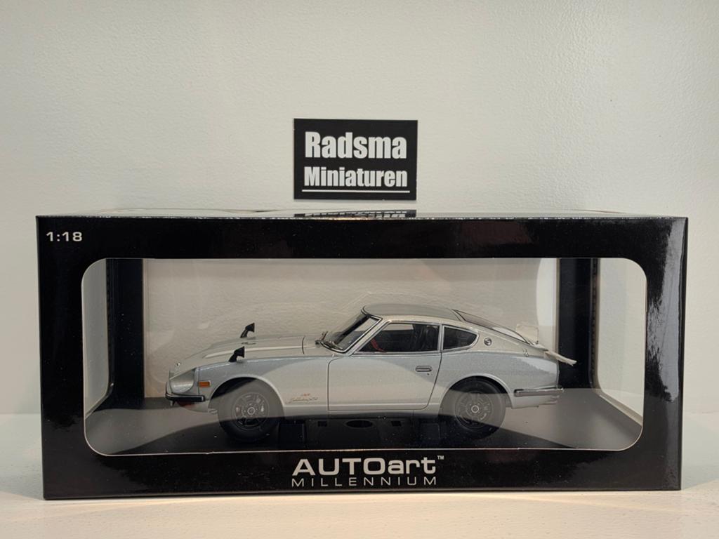 Nissan Fairlady Z432 (PS30) Silver - 1:18 AUTOart Millenium, Auto, Autoart, Nieuw, Ophalen of Verzenden
