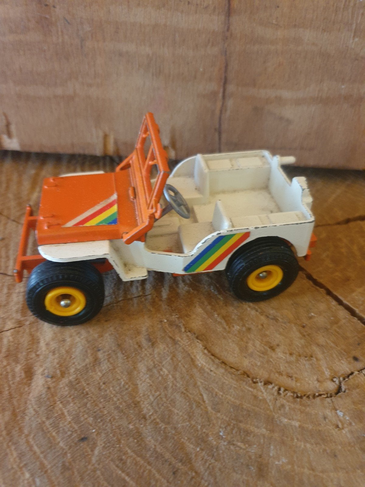 Britains Jeep modelauto 1976 - Oranje chassis, Ophalen of Verzenden, Gebruikt