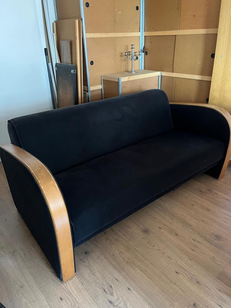 Bank Suède zwart met houten leuningen, Ophalen, Gebruikt, 150 tot 200 cm, Tweepersoons