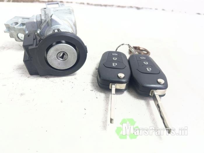 Kontaktslot + Sleutel van een Ford Fiesta, Gebruikt, -, -, Ophalen of Verzenden