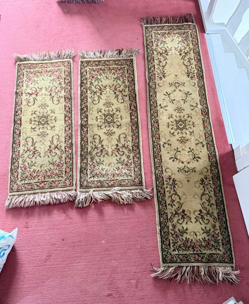 3 kleedjes/ tapijten, Huis en Inrichting, Stoffering | Tapijten en Kleden, Ophalen, Zo goed als nieuw, Rechthoekig, 50 tot 100 cm