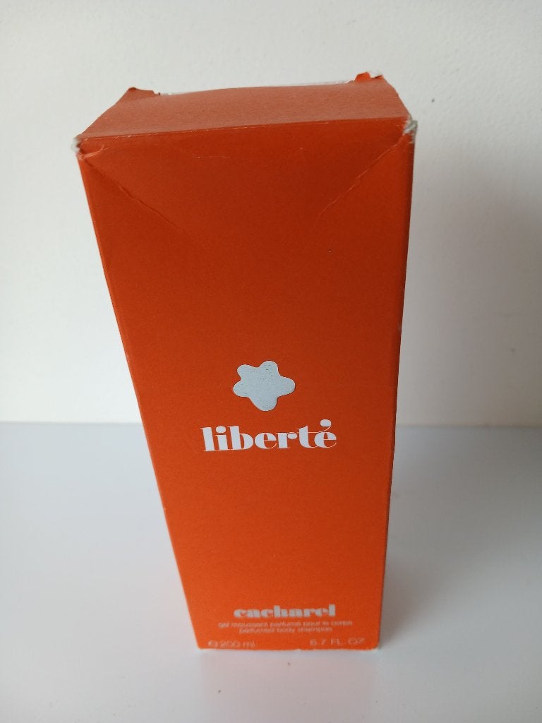 Cacharel Liberte perfumed body shampoo 200 ml., Verzenden, Nieuw, Parfumfles, Gevuld