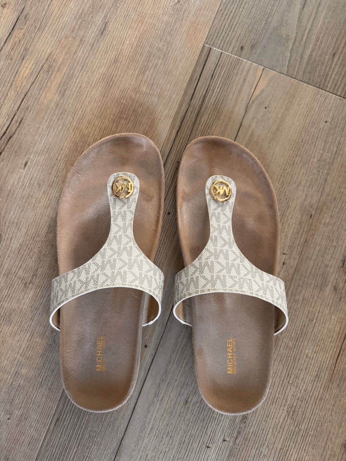Michael Kors slippers - Zo goed als nieuw maat 41, Ophalen of Verzenden, Zo goed als nieuw, Slippers