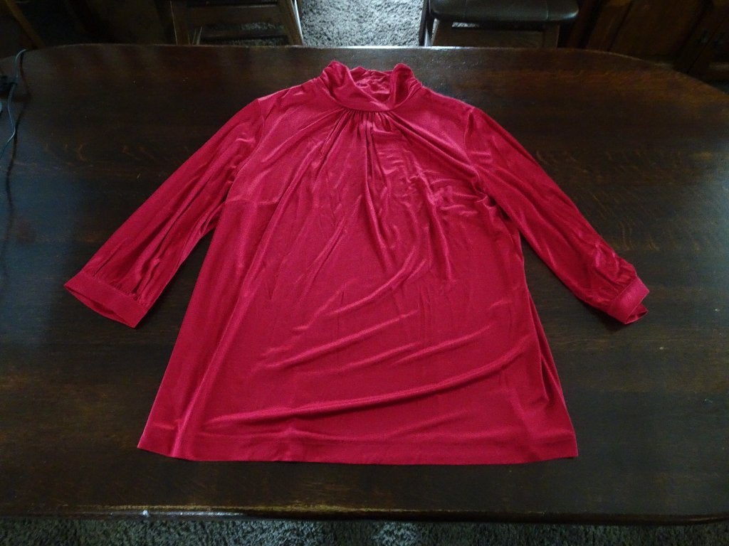 MADELEINE wijnrode top met col, Verzenden, Maat 46/48 (XL) of groter, Nieuw, Lange mouw