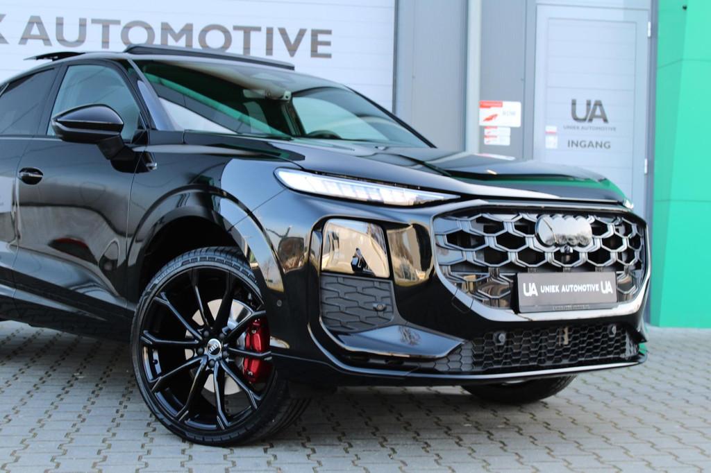 Audi Q3 Sportback S EDITION 272 PK| E-HYBRID | STANDKACHEL |, Auto's, Audi, Zwart, 4 cilinders, Zwart, Hybride Elektrisch/Benzine