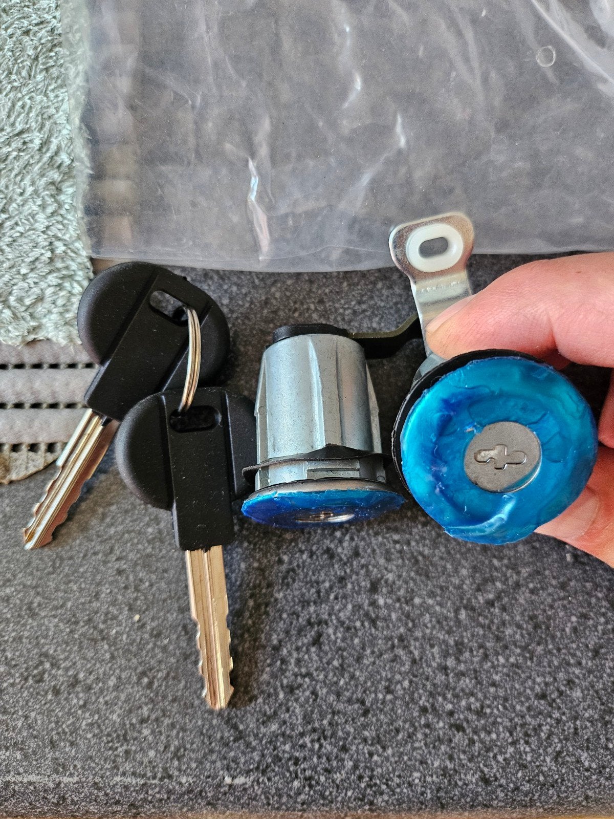 Auto sleutels, Auto-onderdelen, Ophalen of Verzenden