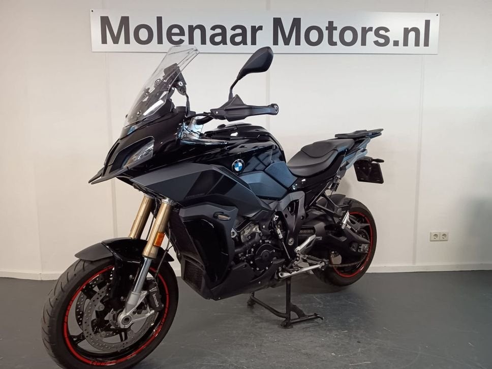 BMW S1000 XR (bj 2022), 4 cilinders, Motorrijbewijs A, Bedrijf, Onbekend