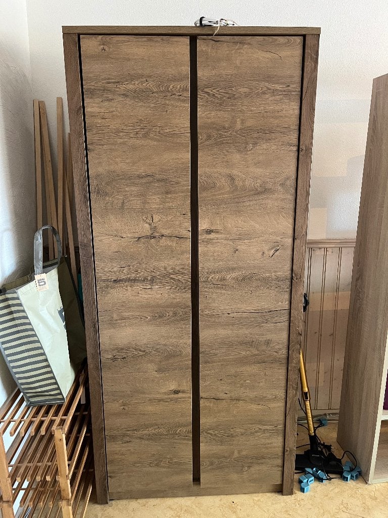 Kledingkast met planken en hanger, Huis en Inrichting, Kasten | Kledingkasten, Ophalen, 100 tot 150 cm, Met plank(en), Zo goed als nieuw