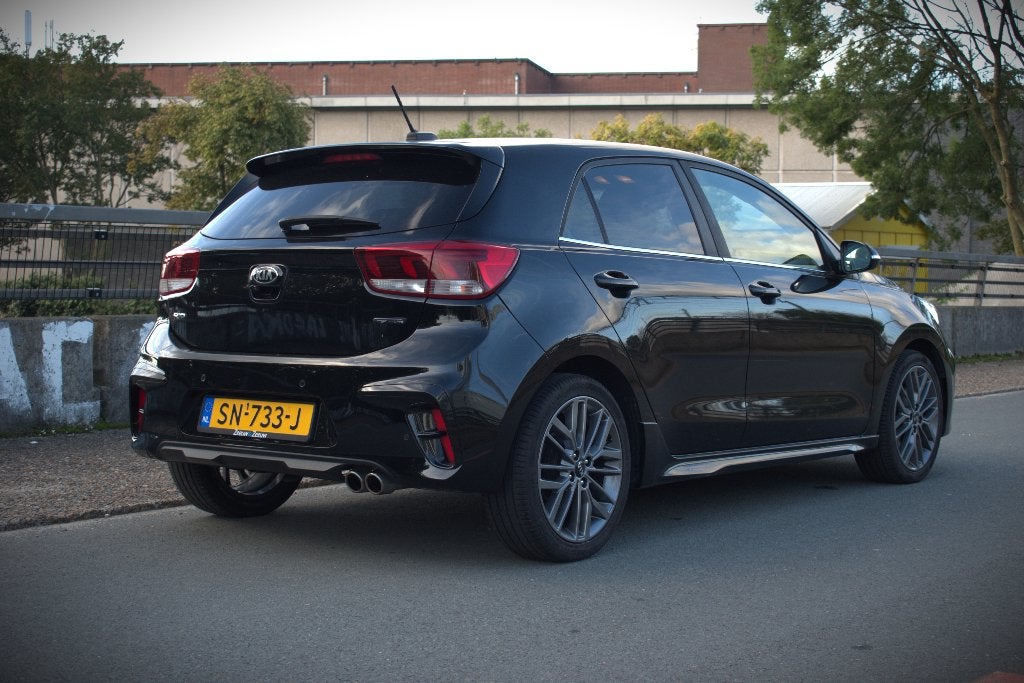 Kia Rio 1.0 | 100pk | 2018 | GT-line | Carplay | Dealer Onde, Voorwielaandrijving, Dealer onderhouden, 450 kg, Zwart