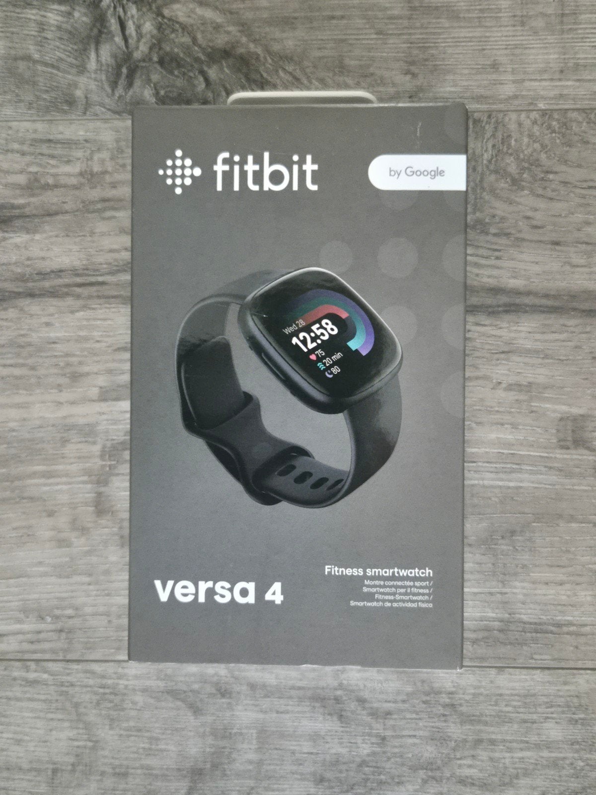 Fitbit Versa 4 Graphite Aluminium Smartwatch Nieuw, Zwart, Nieuw, Ophalen of Verzenden, Fitbit