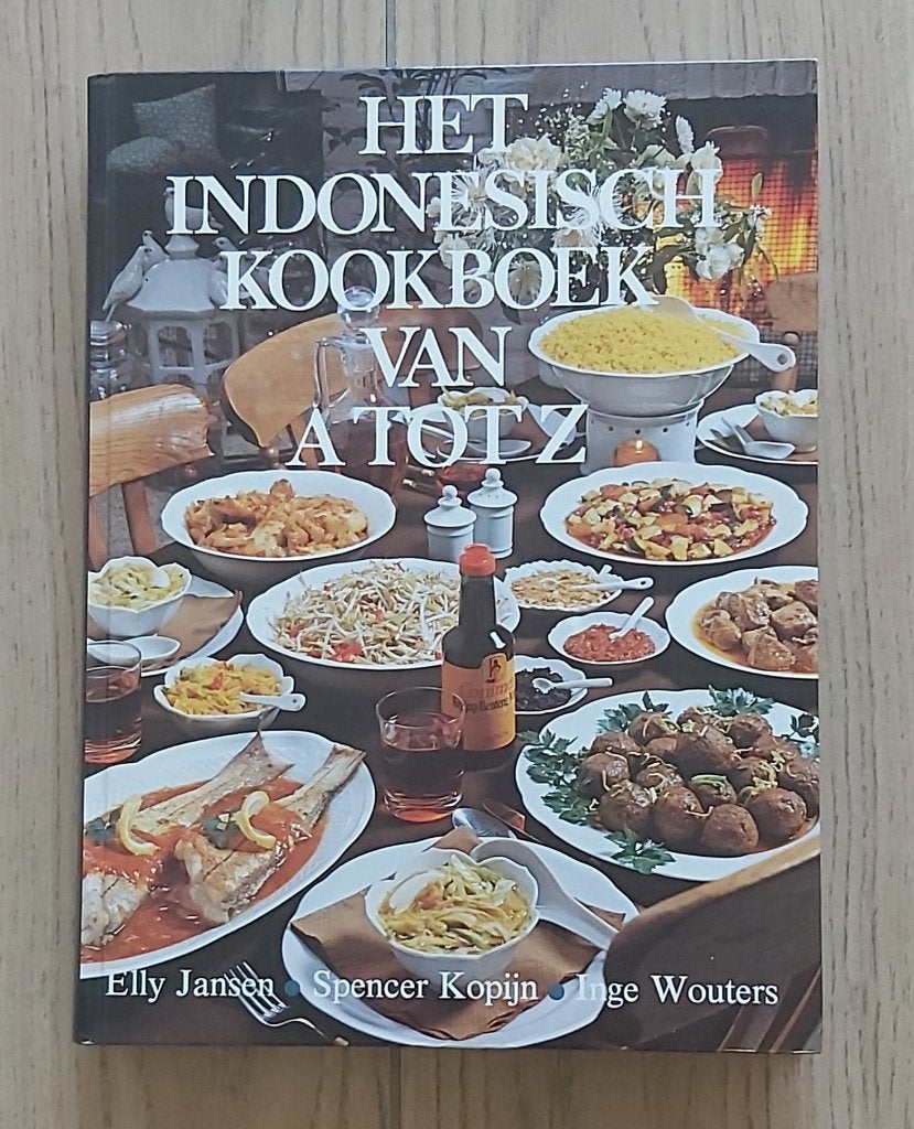 Indonesisch kookboek, Azië en Oosters, Overige typen, Ophalen of Verzenden, Zo goed als nieuw