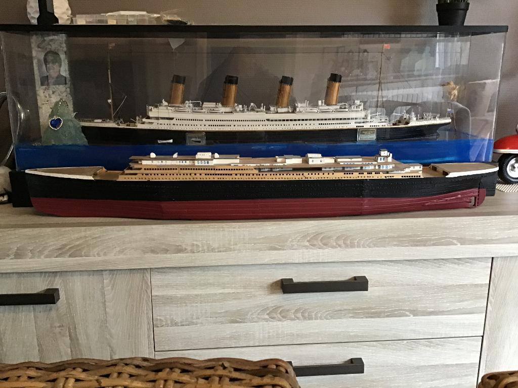 Titanic hachette 1m05 half gebouwd ., Verzamelen, Ophalen of Verzenden, Zo goed als nieuw, Foto of Kaart
