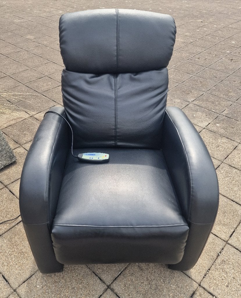 Massage stoel. Goede  staat, Ophalen, Zwart, Leer, Zo goed als nieuw