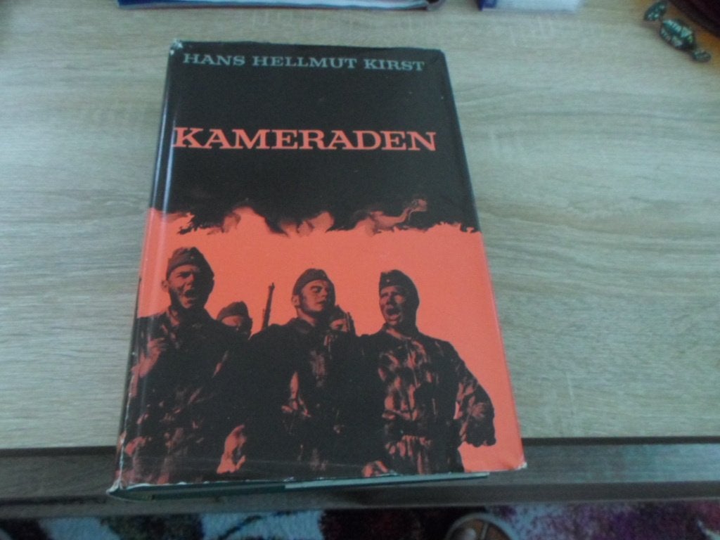 Hans Hellmut Kirst – Kameraden, Boeken, Oorlog en Militair, Ophalen of Verzenden, Overige onderwerpen, Tweede Wereldoorlog, Gelezen