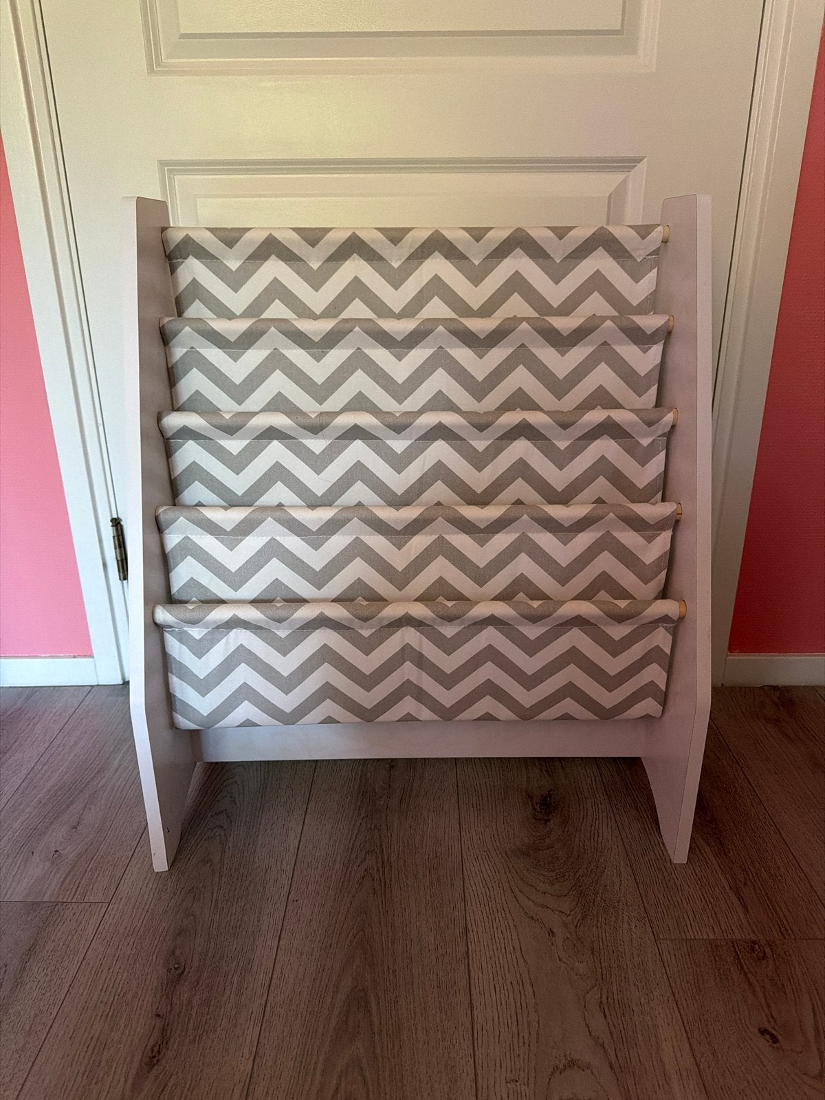 Kidkraft Boekenkast - Ideaal voor Kinderboeken, Kinderen en Baby's, Kinderkamer | Commodes en Kasten, Zo goed als nieuw, Minder dan 50 cm