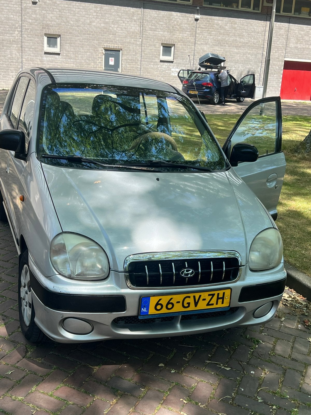 Hyundai Atos 1.0 I SLX Spirit PS Airco AUT 2001 Grijs, Auto's, 4 cilinders, 833 kg, 400 kg, Atos
