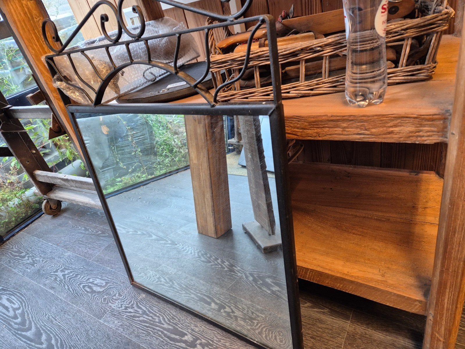 grote zware spiegel  80x60cm. smeedijzer., Ophalen, Rechthoekig, Minder dan 100 cm