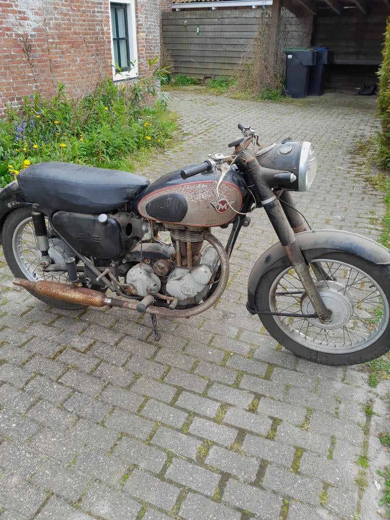 Matchless 1957 schuurvondst