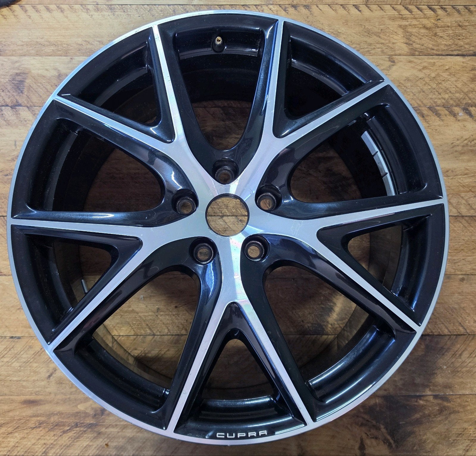 Cupra Leon / Ateca velg 19 inch 575601025AN, Auto-onderdelen, 19 inch, Velg(en), Ophalen of Verzenden, Seat