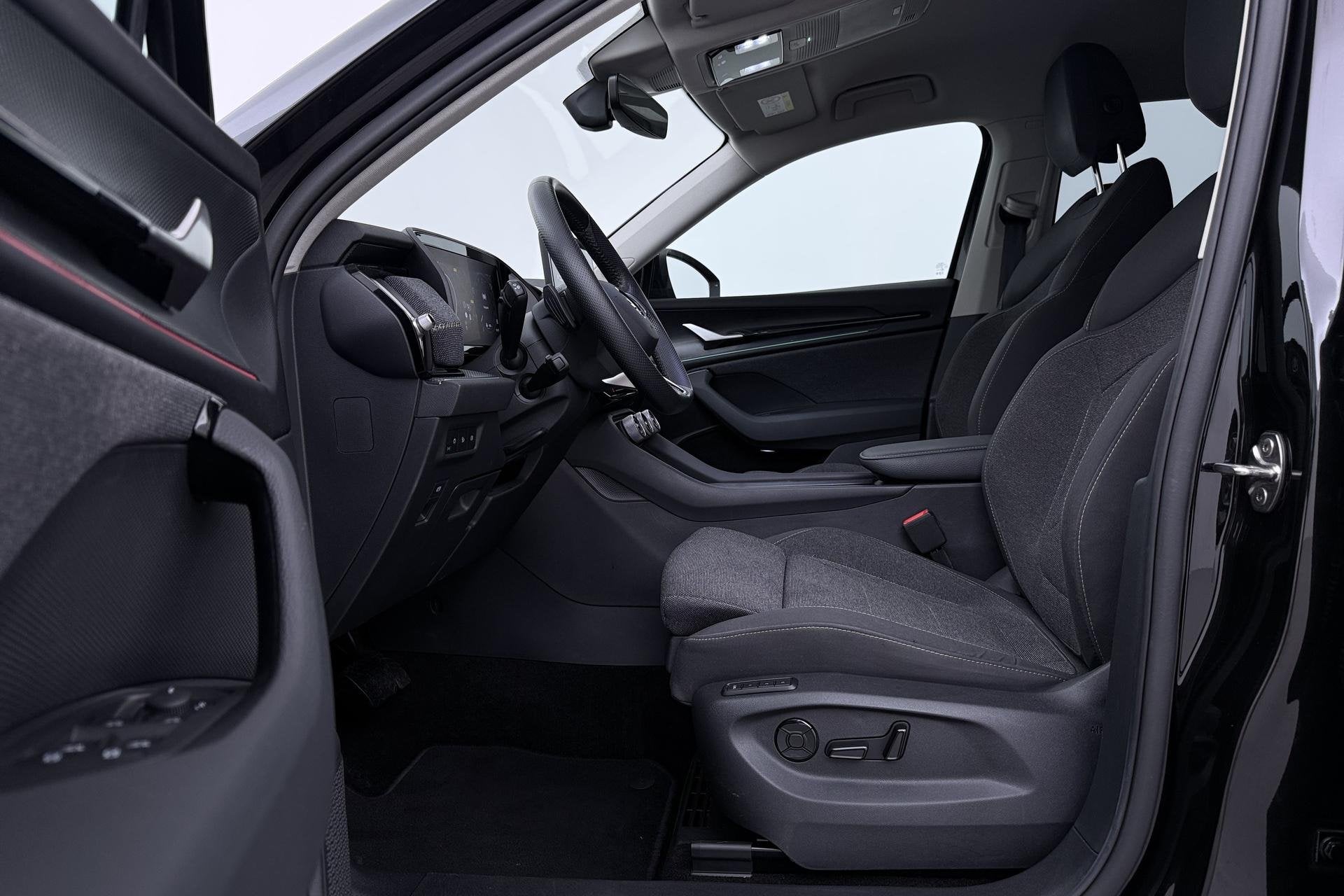 Skoda Kodiaq 1.5 TSI MHEV Tour Edition | ACC | Trekhaak | Me, Auto's, Stof, Euro 6, 4 cilinders, 150 pk
