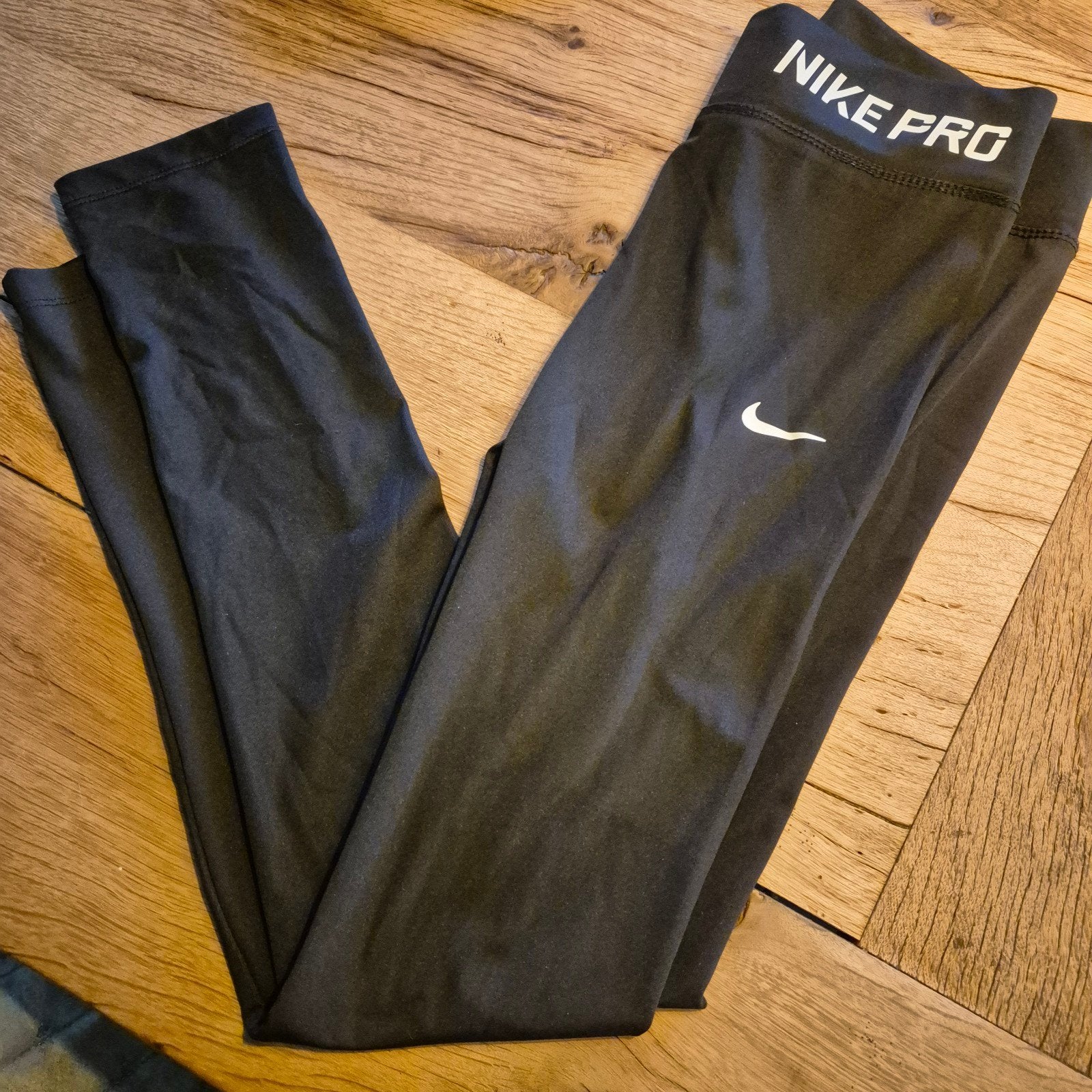 Nieuwe Nike Pro legging maat L, Zwart, Maat 42/44 (L), Nike, Nieuw